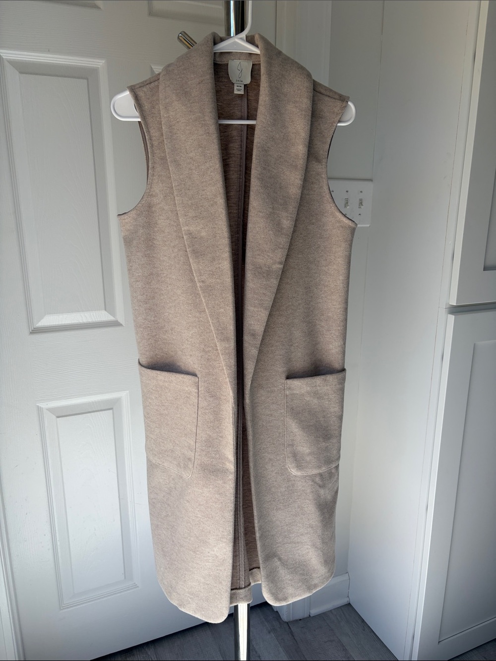 Joie Long Sleeveless Shawl Collar Vest in Taupe, Size M.